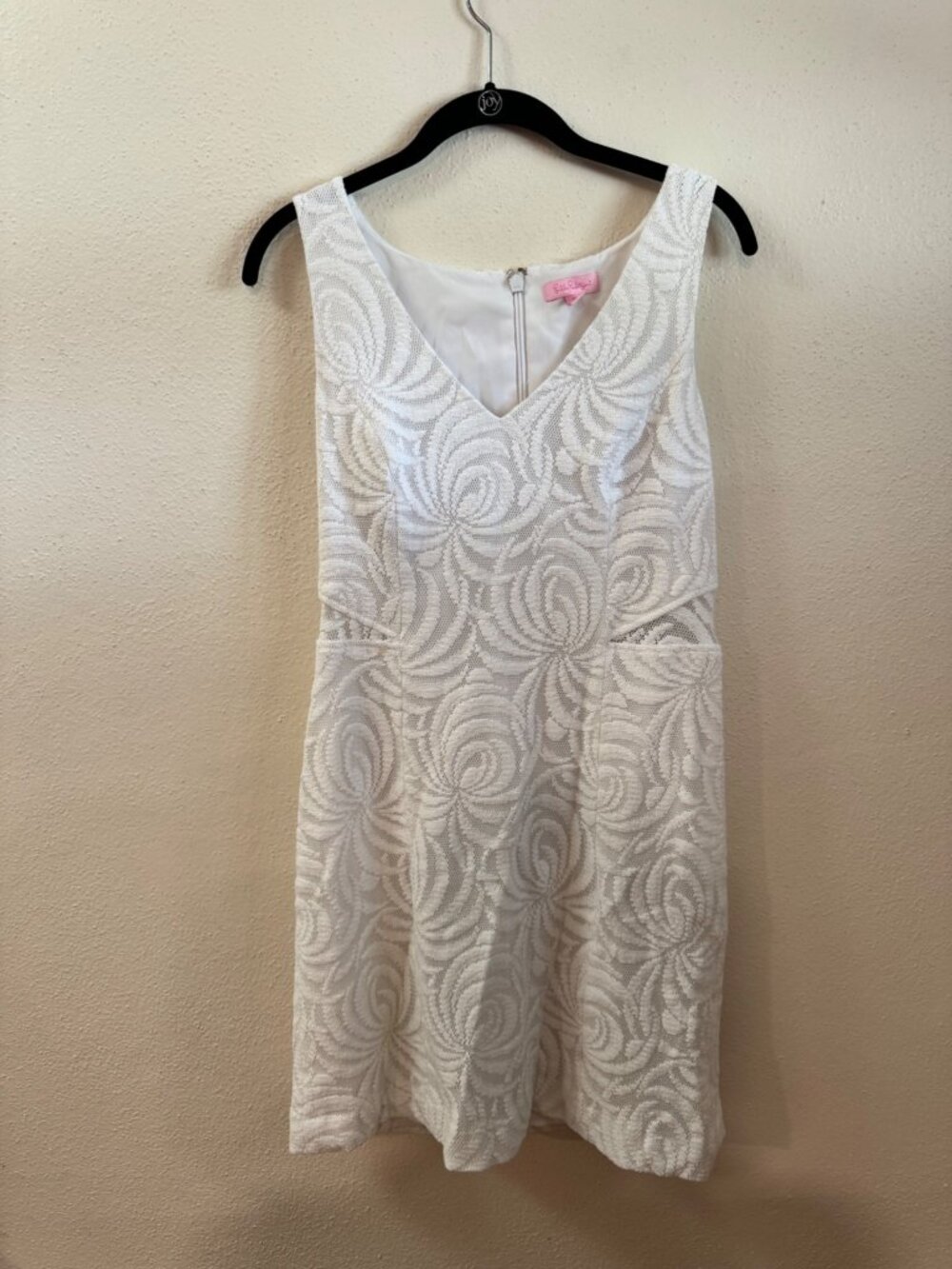 Lilly Pulitzer White Textured Jacquard Sheath Dress Size 10 | Sleeveless V-Back